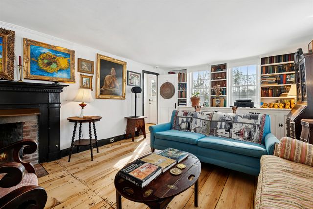 4669 Vermont Rte 100, Londonderry, VT 05148