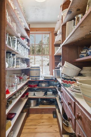 4669 Vermont Rte 100, Londonderry, VT 05148