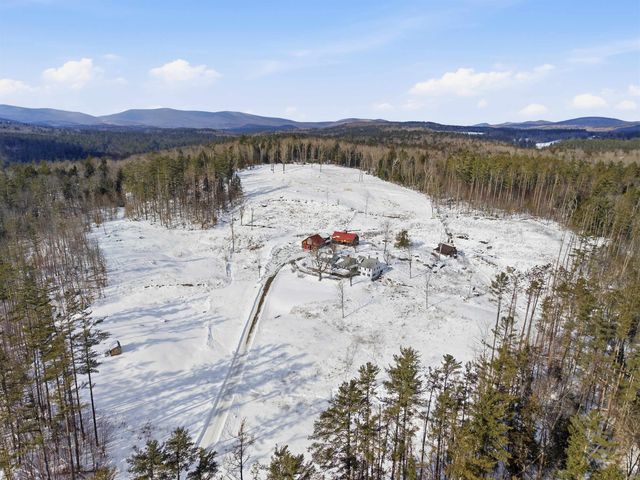 4669 Vermont Rte 100, Londonderry, VT 05148