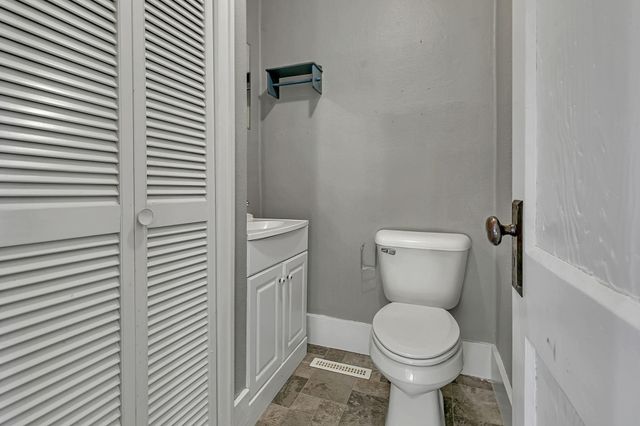 229 9th Avenue N, Waite Park, MN 56387