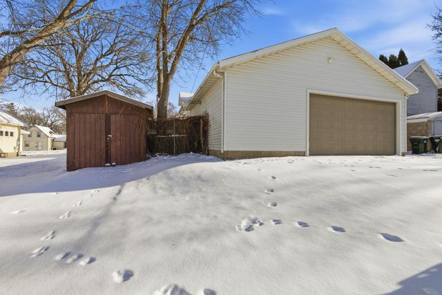 229 9th Avenue N, Waite Park, MN 56387