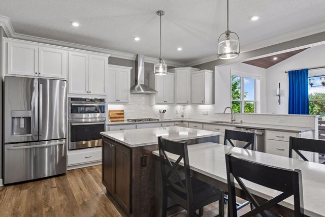 139 Maple Terrace, Waconia, MN 55387