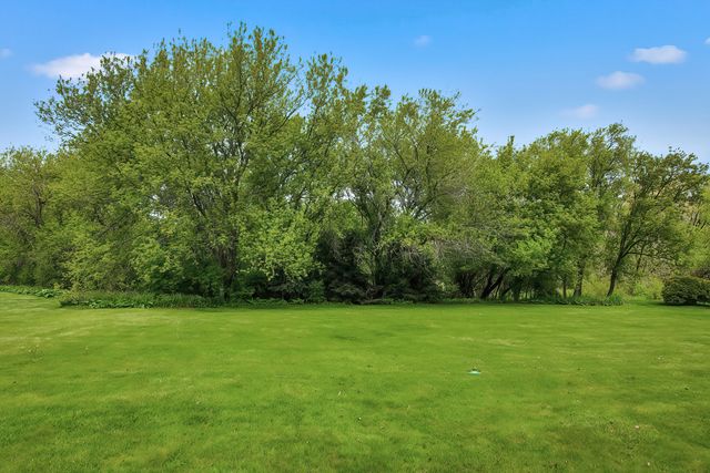 23720 111th Street, Trevor, WI 53179