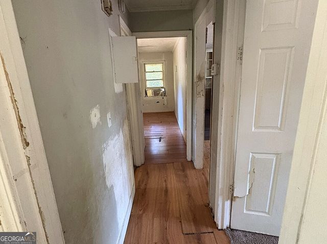 7126 Pineview Drive, Covington, GA 30014