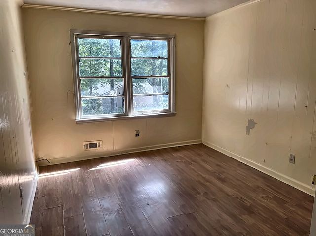 7126 Pineview Drive, Covington, GA 30014