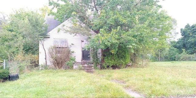 18620 Maine Street, Detroit, MI 48234
