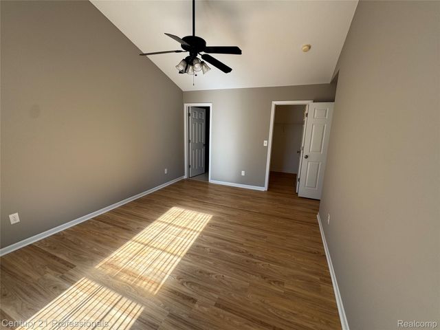 1200 SARATOGA Boulevard, Commerce Charter Township, MI 48390