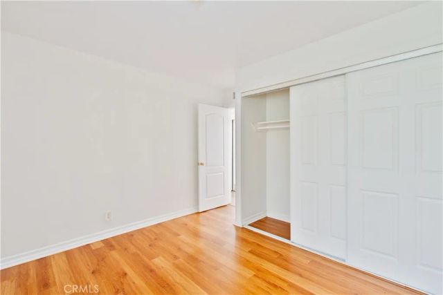 21800 Schoenborn 126, Los Angeles, CA 91304