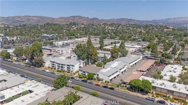 21800 Schoenborn 126, Los Angeles, CA 91304