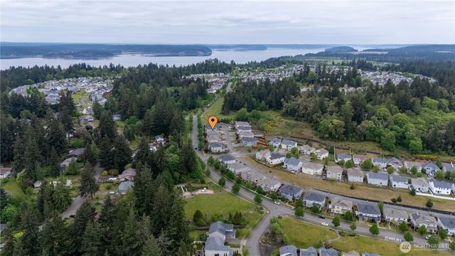 3340 Hoffman Hill Blvd, Dupont, WA 98327