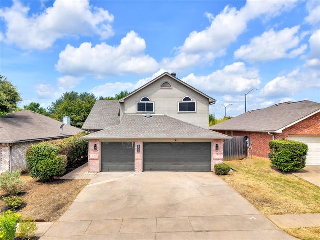 2971 Seguin Trail, Fort Worth, TX 76118