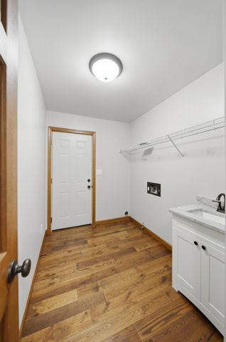 844 Hann Avenue, Dixon, IL 61021