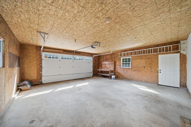 844 Hann Avenue, Dixon, IL 61021