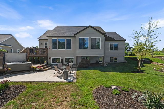 6691 Yamoto Way, Fennville, MI 49408