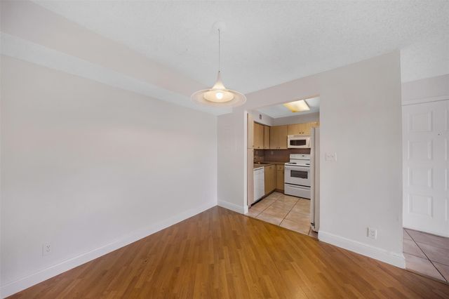 2809 N Course Drive 205, Pompano Beach, FL 33069