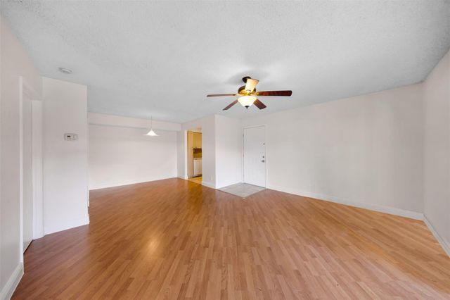 2809 N Course Drive 205, Pompano Beach, FL 33069