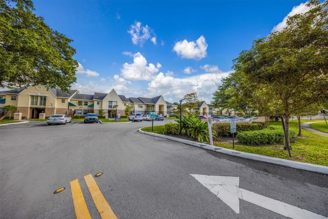 2809 N Course Drive 205, Pompano Beach, FL 33069