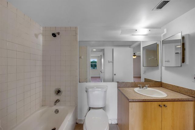 2809 N Course Drive 205, Pompano Beach, FL 33069