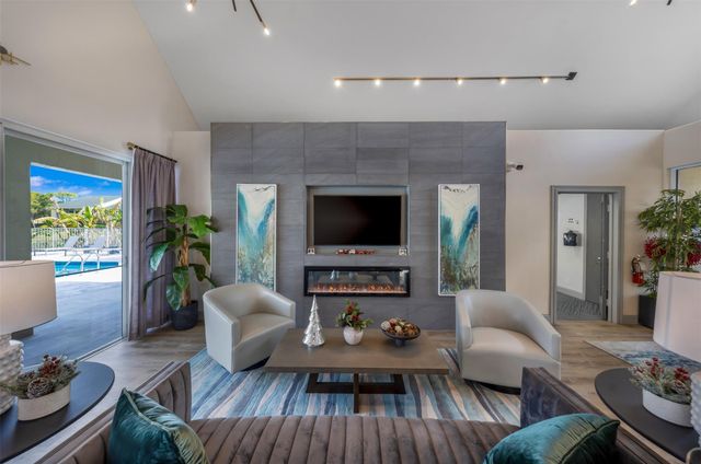 2809 N Course Drive 205, Pompano Beach, FL 33069