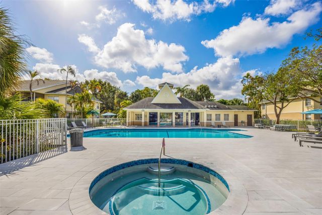 2809 N Course Drive 205, Pompano Beach, FL 33069