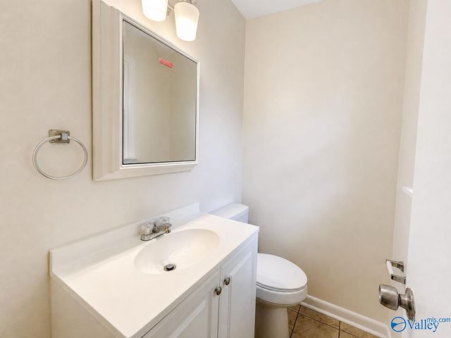 3130 NW Tucker Drive, Huntsville, AL 35810