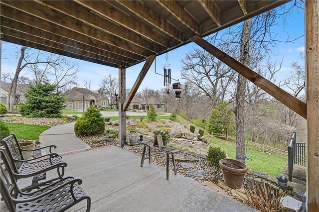 16661 S Country Club Drive, Loch Lloyd, MO 64012