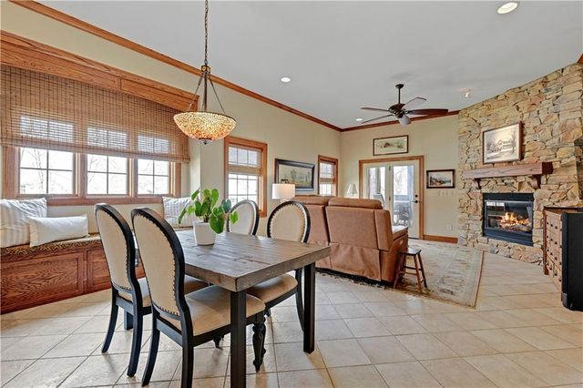 16661 S Country Club Drive, Loch Lloyd, MO 64012