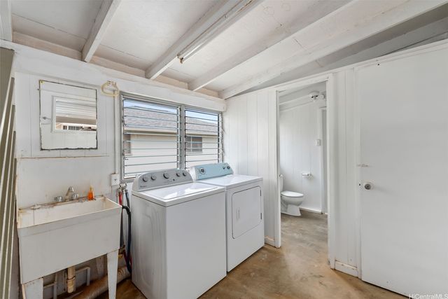 1029 Mamalu Place, Honolulu, HI 96817