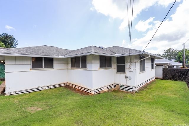 1029 Mamalu Place, Honolulu, HI 96817
