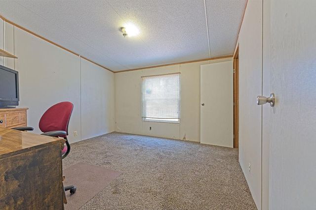 22072 Melissa Lane, Harrah, OK 73045