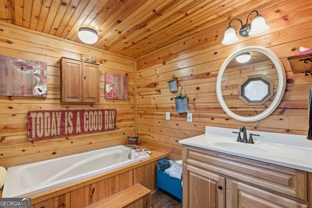 801 Sillycook Trail, Clarkesville, GA 30523