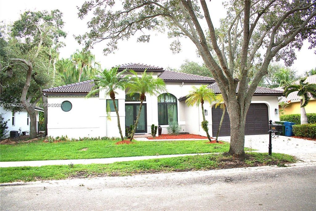1489 Lantana Ct, Weston, FL 33326