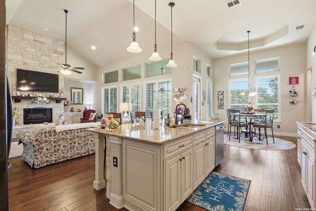 575 SOLMS FRST, New Braunfels, TX 78132