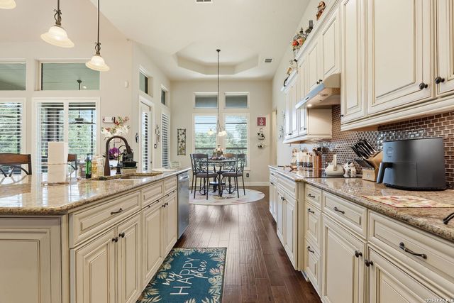 575 SOLMS FRST, New Braunfels, TX 78132