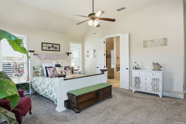 575 SOLMS FRST, New Braunfels, TX 78132