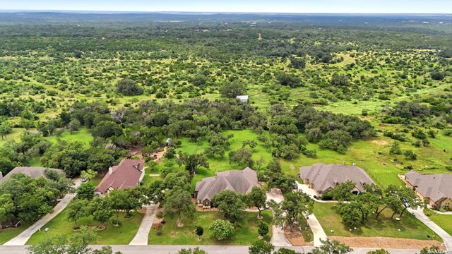 575 SOLMS FRST, New Braunfels, TX 78132