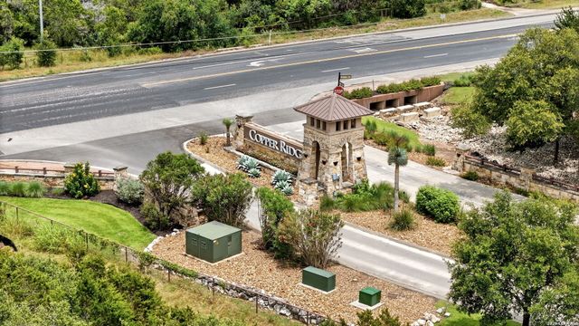 575 SOLMS FRST, New Braunfels, TX 78132