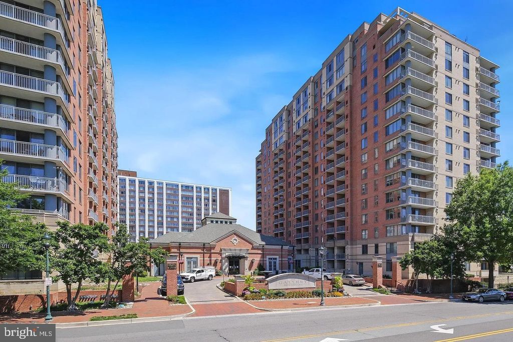 Image 1 of property listing at 11710 OLD GEORGETOWN RD #602, North Bethesda, MD 20852