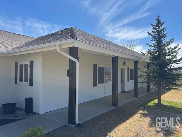 20674 Pinon Canyon Drive, Tehachapi, CA 93561
