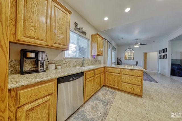 20674 Pinon Canyon Drive, Tehachapi, CA 93561