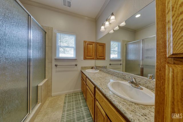 20674 Pinon Canyon Drive, Tehachapi, CA 93561