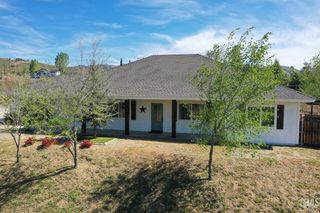 20674 Pinon Canyon Drive, Tehachapi, CA 93561
