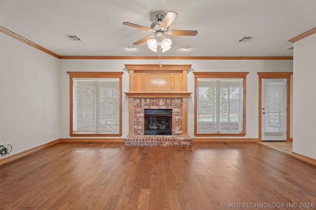 5800 Tower Court, Bartlesville, OK 74006