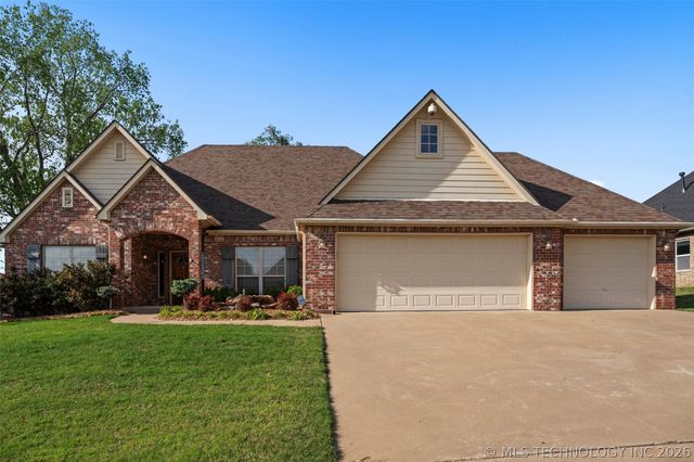 5800 Tower Court, Bartlesville, OK 74006