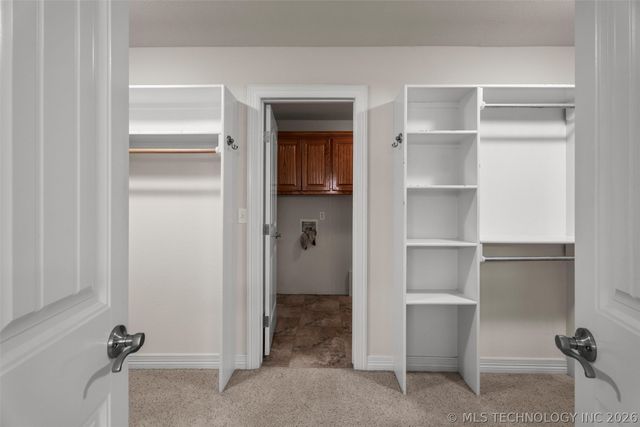 5800 Tower Court, Bartlesville, OK 74006