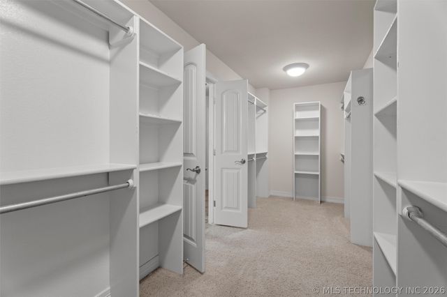 5800 Tower Court, Bartlesville, OK 74006