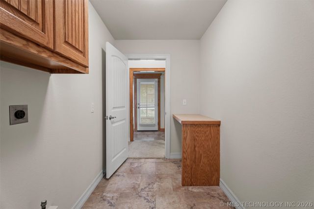 5800 Tower Court, Bartlesville, OK 74006