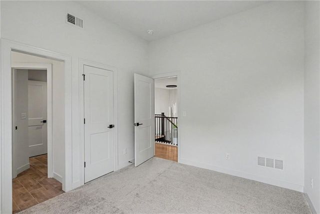 18425 Long Street, Overland Park, KS 66013