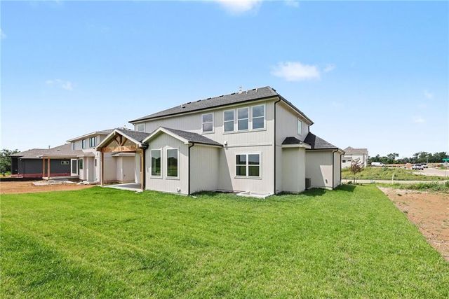 18425 Long Street, Overland Park, KS 66013