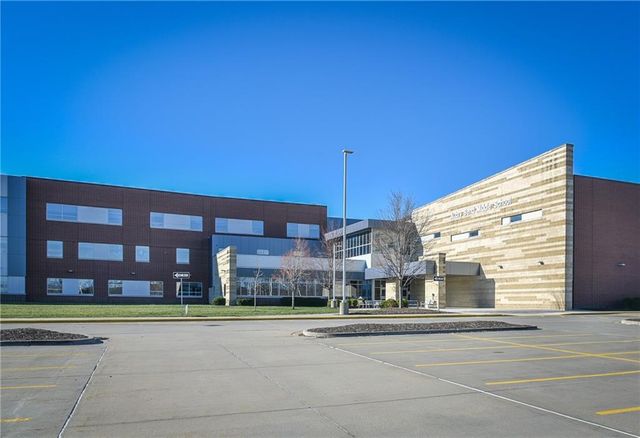 18425 Long Street, Overland Park, KS 66013